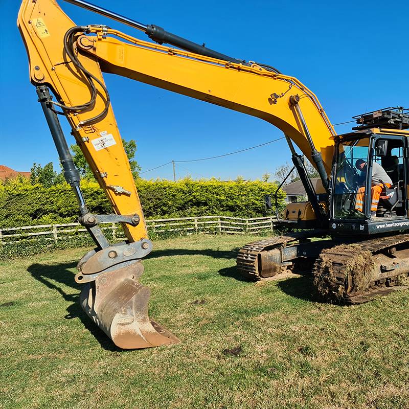 Hyundai usus 220lc-9s crawler type