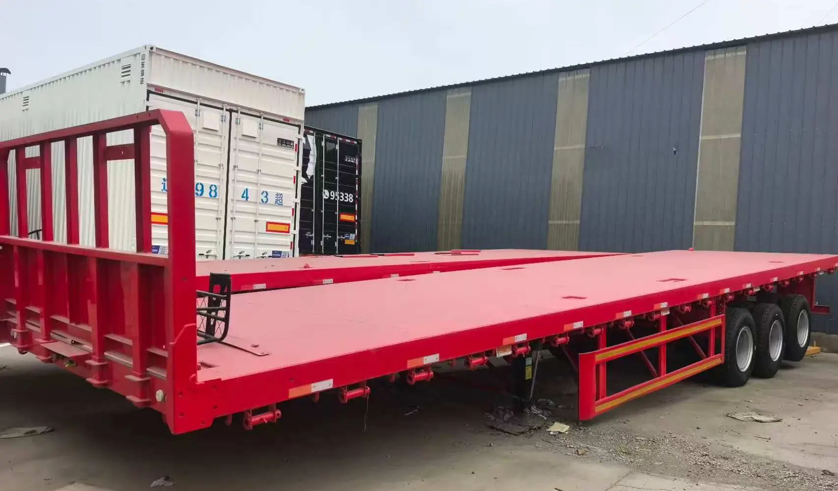 Used III Axem Lowbed Semi Video